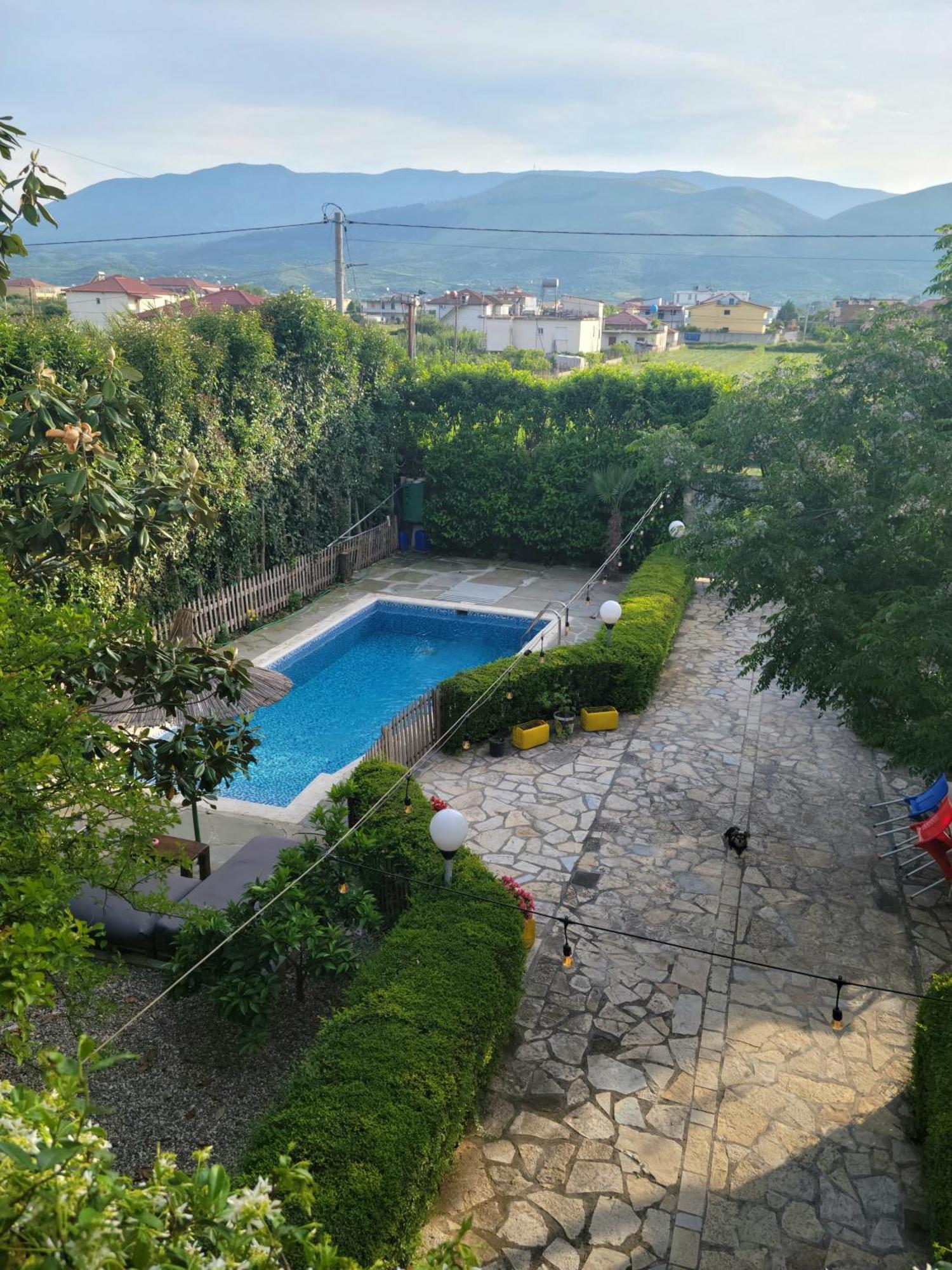 Villa Llanaj Berat Exterior photo